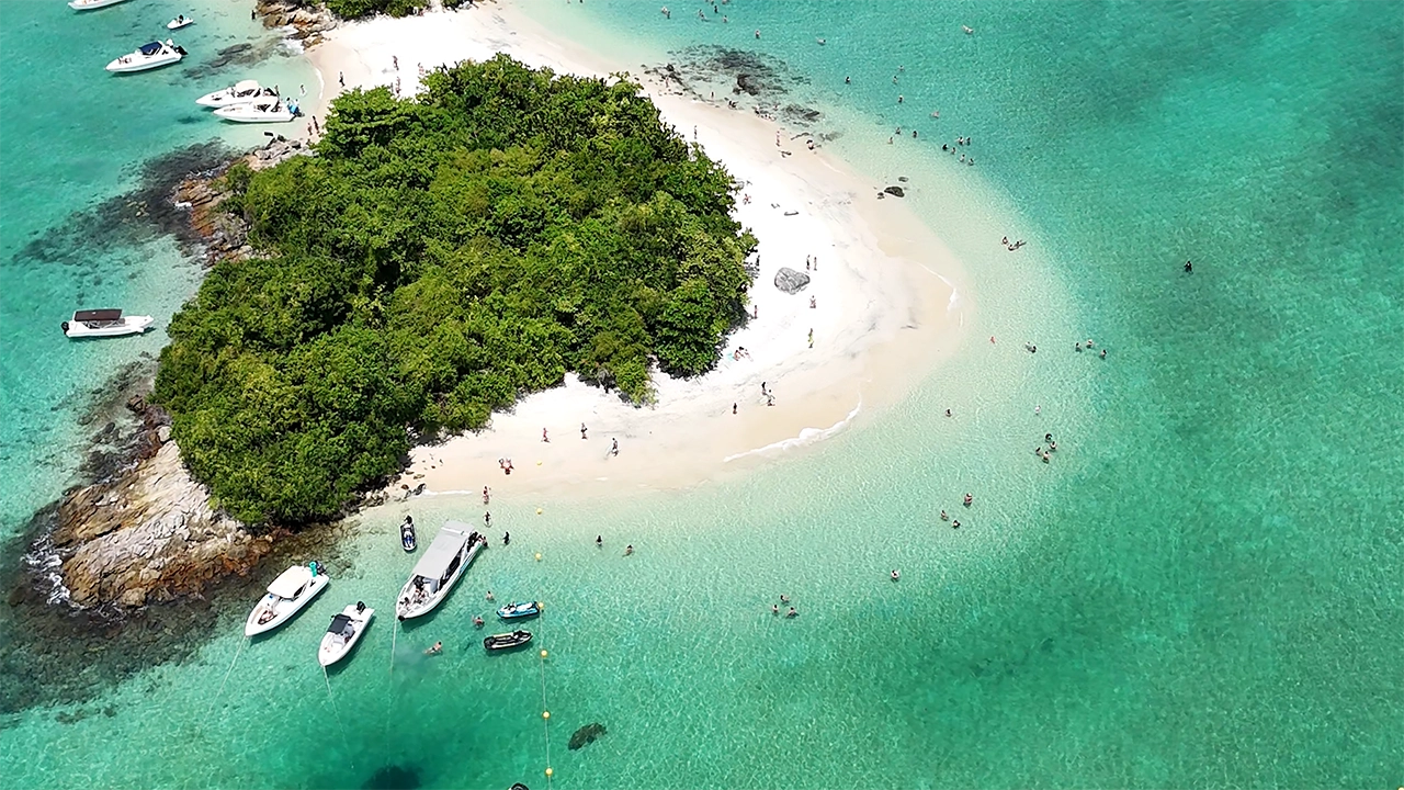 Passeio de Escuna na Ilha Grande